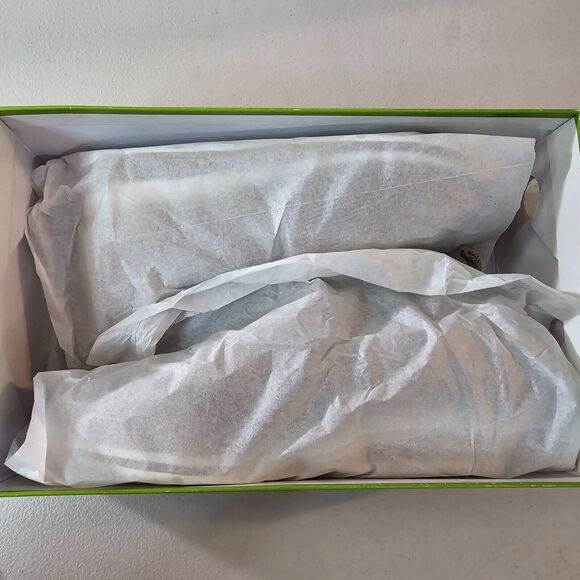 Walking Cradles Sneakers Women's 7.5 M Slip On Dakota Light Taupe W-143403 NIB - Picture 12 of 15